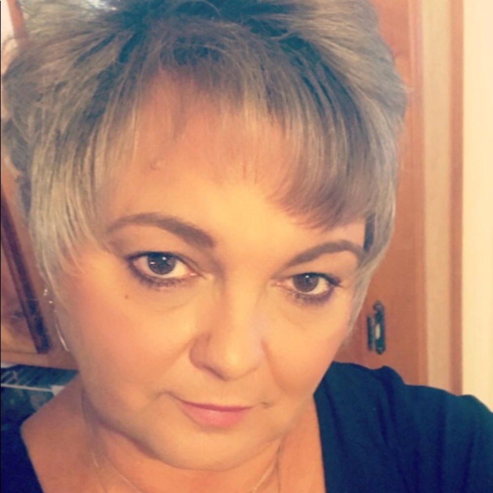 Meet your Posher, Marie